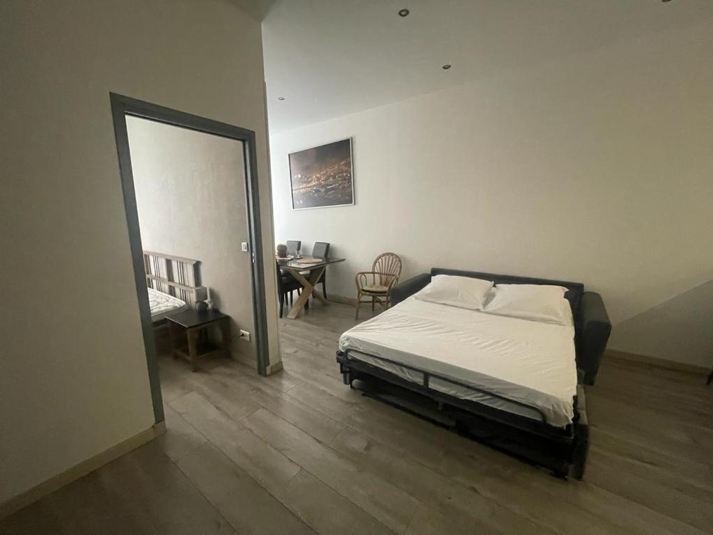 2 Pieces Nice Tout Confort Vieux Nice Cours Saleya Proche Commerces Et Mer Εξωτερικό φωτογραφία